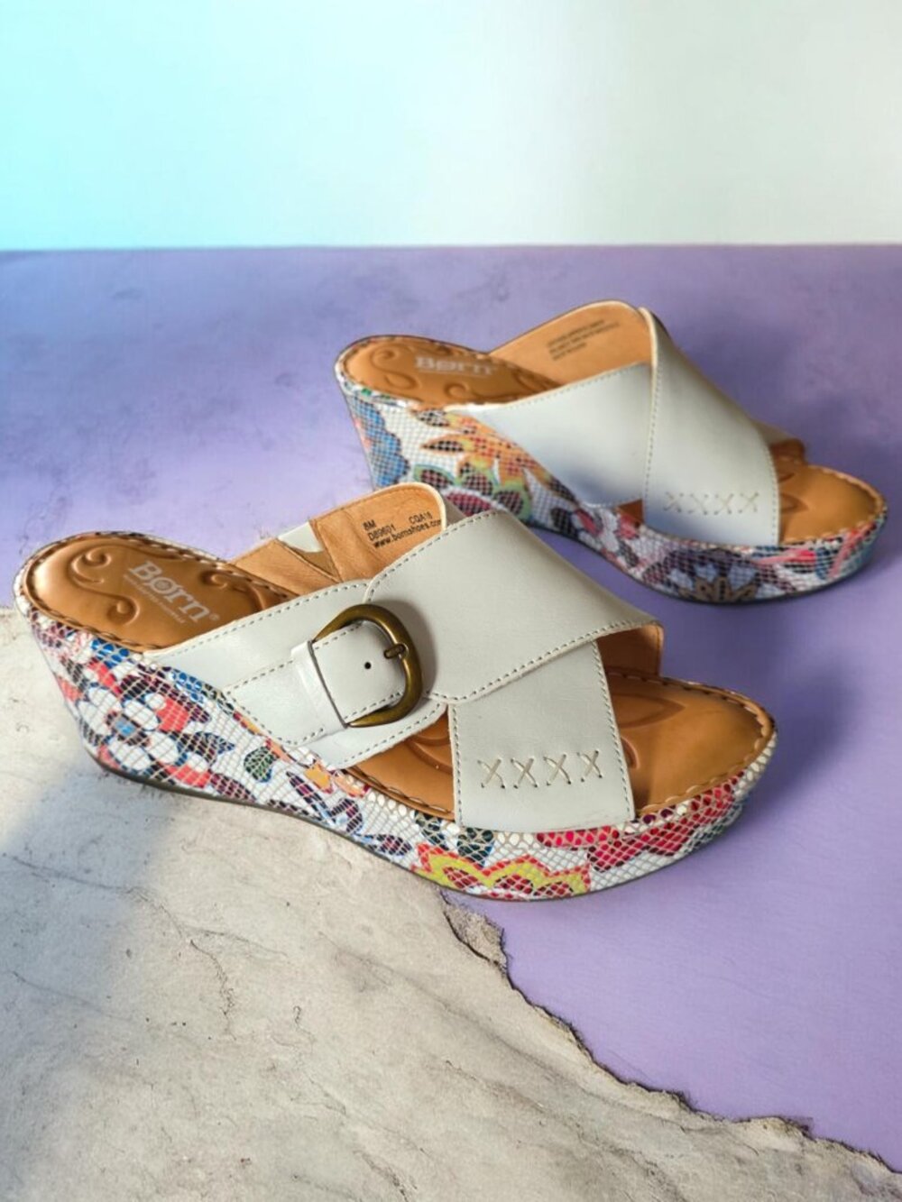 NWT BORN ( 8 ) ASHLEY Cross White Leather Strap Floral Wedge Sandals